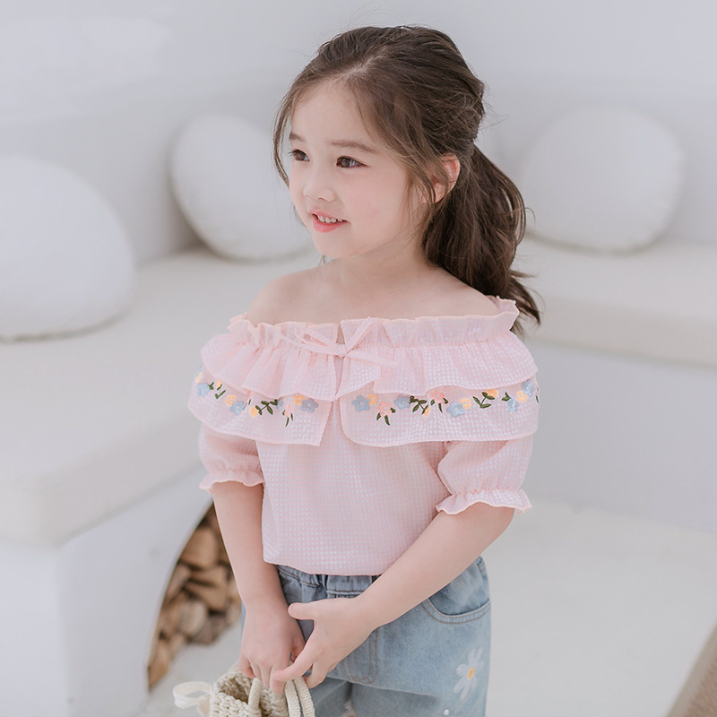 Girls summer 2019 new pattern Korean Edition Short sleeved lady one word lattice lace strapless Embroidery shirt jacketin the Children/Baby/Family fitted , Shirt category - from Buy2taobao.com to provide professional Taobao agent buy service