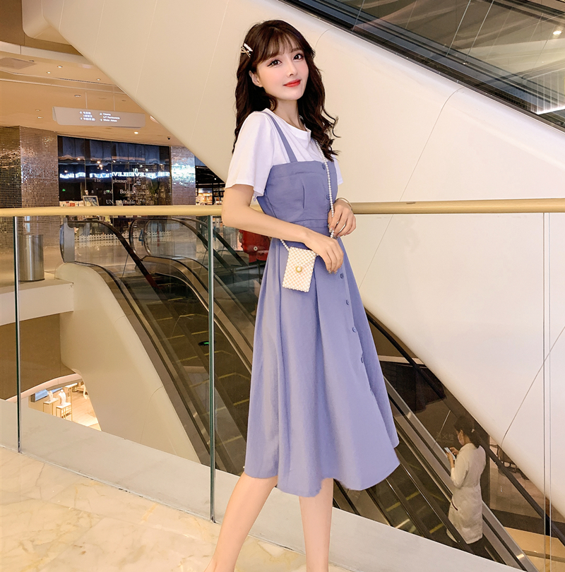 气质假两件套连衣裙2019新款夏季显瘦收腰中长款背带套装裙075在类目 女装/女士精品, 套装/学生校服/工作制服, 时尚套装中 - 来自Buy2taobao.com提供专业的淘宝代购服务