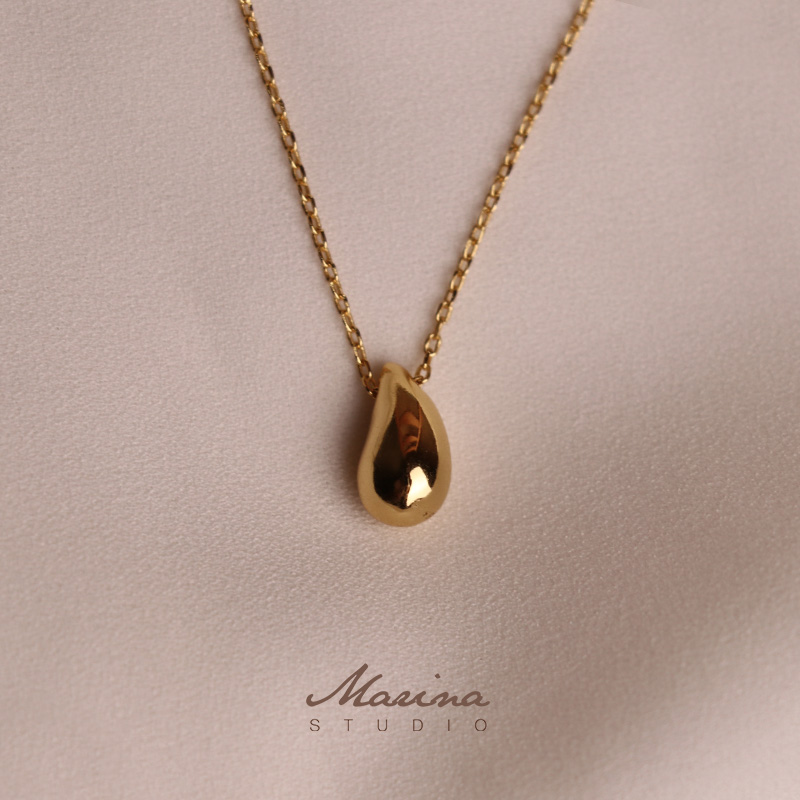 Marina 925純銀鍍金ins水滴項鏈吊墜chic風簡約氣質鎖骨鏈百搭女在類目 飾品/流行首飾/時尚飾品新, 項鍊中 - 來自Buy2taobao.com提供專業的淘寶代購服務