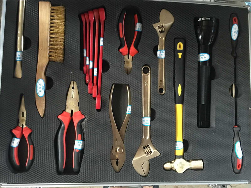 explosion-proof Combination of tools Oil depot Dedicated explosion-proof suit tool 18 Set of parts PetroChina Maintenance toolsin the Hardware/Tool , Hand Tools , Tool Packs , Packs category - from Buy2taobao.com to provide professional Taobao agent buy service