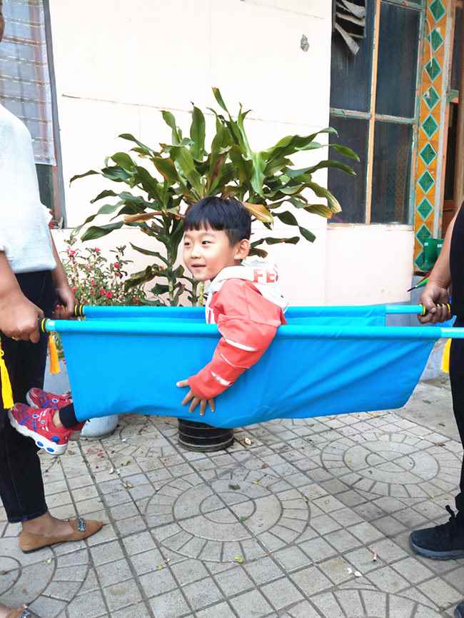 儿童玩具小担架幼儿园感统训练器材平衡健身玩具户外体育活动包邮在类目 玩具/童车/益智/积木/模型, 游乐/教学设备/大型设施, 感统训练器材/教学设备中 - 来自Buy2taobao.com提供专业的淘宝代购服务