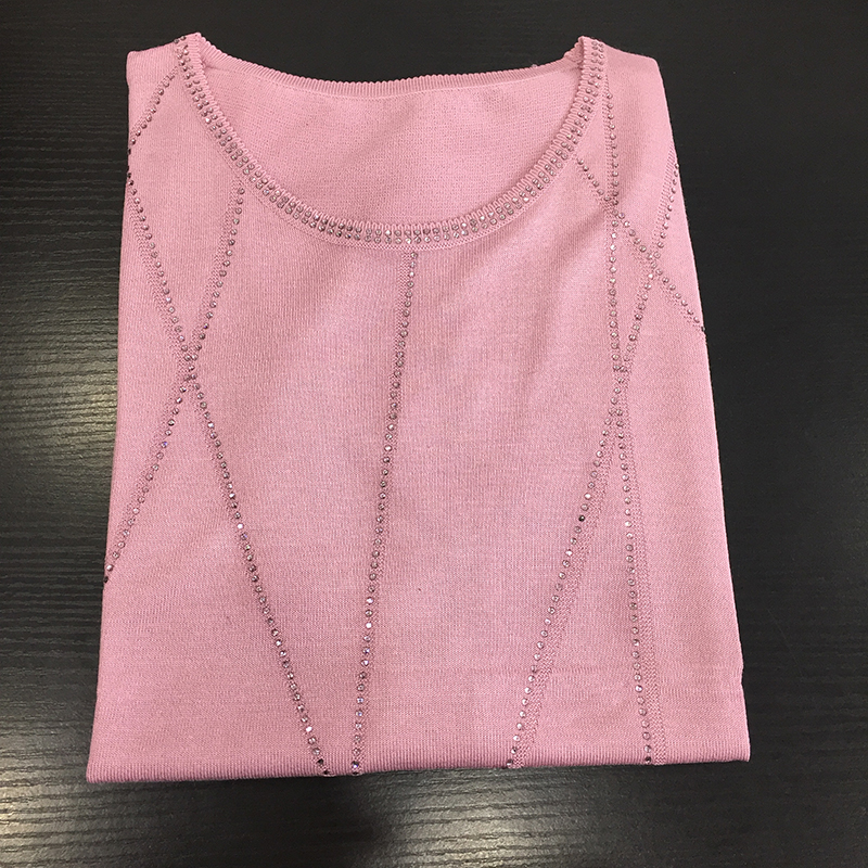 2019年春季新款女式时尚丝光羊毛衫简约纯色设计款在类目 女装/女士精品, 毛衣中 - 来自Buy2taobao.com提供专业的淘宝代购服务