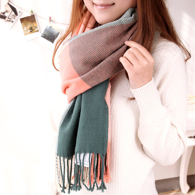 围巾女秋冬季长款韩版格子出游保暖披肩学生情侣加厚毛线围脖两用