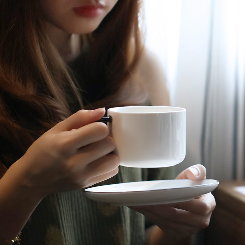 简约咖啡杯碟欧式小奢华茶杯套装陶瓷马克杯下午茶茶具杯子家用在类目 餐饮具, 咖啡器具, 咖啡杯中 - 来自Buy2taobao.com提供专业的淘宝代购服务