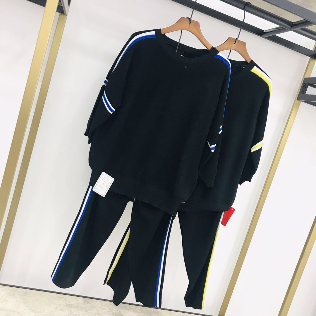 【新品首发】冰麻套装JS-S1738-199在类目 女装/女士精品, 套装/学生校服/工作制服, 休闲运动套装中 - 来自Buy2taobao.com提供专业的淘宝代购服务