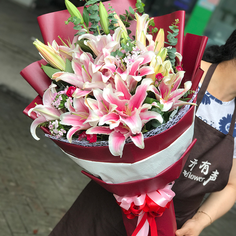 香水百合生日送花东莞鲜花同城速递虎门长安沙田厚街大岭山鲜花店在类目 鲜花速递/花卉仿真/绿植园艺, 鲜花速递(同城)中 - 来自Buy2taobao.com提供专业的淘宝代购服务