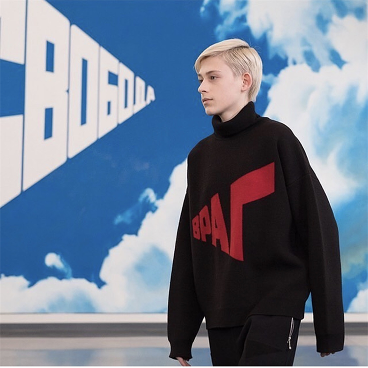 现货 Gosha18秋冬 红色大logo 黑色高领毛衣 落肩长袖|ruв категории Мужская одежда, свитер/свитер - от Buy2taobao.com для оказания профессиональной услуги покупки агента Taobao