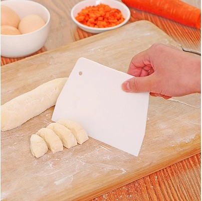 Baking Tools Trapezoid Food grade Plastic scraper Cake Cream scraper Butter Dough Scraperin the Kitchen/Cooking utensils , Barbecue/Bakeware , Baking DIY Appliance , Other baking utensils category - from Buy2taobao.com to provide professional Taobao agent buy service