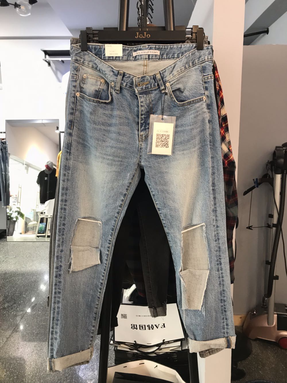 韩国大叔男装膝盖破洞牛仔裤|msdalam kategori Pakaian Lelaki, seluar jeans - dari Buy2taobao.com untuk memberikan perkhidmatan ejen Taobao profesional membeli