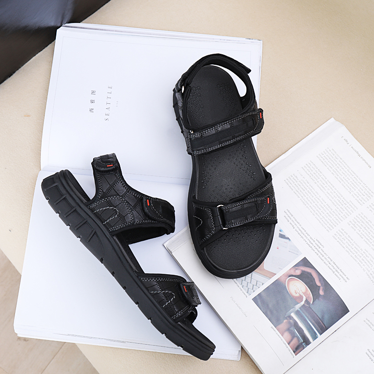 071 Leather Velcro man Beach shoes Men's Shoes True Leather men's sandalsin the Men's Shoes, Sandals category - from Buy2taobao.com to provide professional Taobao agent buy service