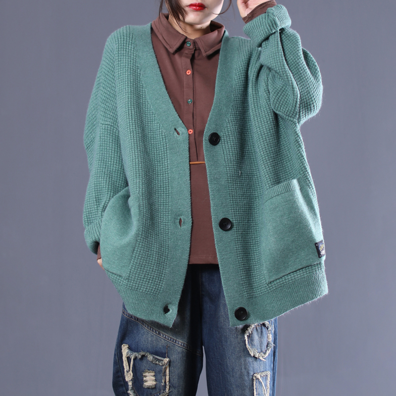 Physical grid spring clothes new pattern Korean Edition Easy Large literature paper entitling bearer to get sth. Button sweater Cardigan coatin the Women's clothing/Boutique , Sweaters category - from Buy2taobao.com to provide professional Taobao agent buy service