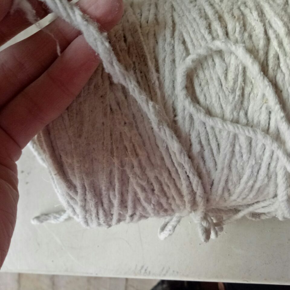 Dust-free asbestos thread 2mm3mm1.5mm Dusty asbestos thread 2mm3mm Ceramic fibre yarn 2mm3mm The entire volumein the Hardware/Tool , Mechanical Hardware , Seals category - from Buy2taobao.com to provide professional Taobao agent buy service