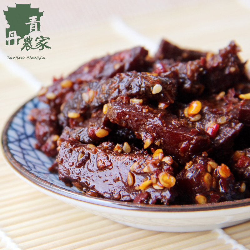 芝麻牛肉干 现做只用湘西山里黄牛做的比较辣 满满一瓶在类目 零食/坚果/特产, 牛肉干/猪肉脯/卤味零食, 牛肉类中 - 来自Buy2taobao.com提供专业的淘宝代购服务
