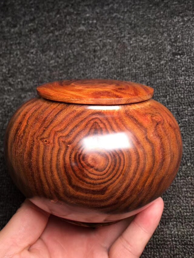 海黄老料海南黄花梨木大茶叶罐虎皮纹山水纹蜘蛛纹高档商务礼品在类目 餐饮具, 茶具, 茶叶罐中 - 来自Buy2taobao.com提供专业的淘宝代购服务