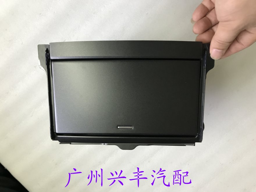 普拉多儲物盒 雜物箱 霸道CD導航下飾板 面板在類目 汽車/用品/配件/改裝, 汽車零配件, 內飾系統, 扶手箱中 - 來自Buy2taobao.com提供專業的淘寶代購服務