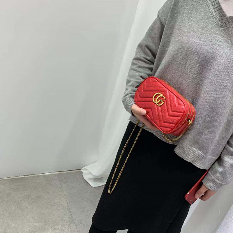 真皮女包单肩链条小方包桃心CG绗缝法棍包牛皮斜挎三层拉链盒子包在类目 箱包皮具/热销女包/男包, 女士包袋中 - 来自Buy2taobao.com提供专业的淘宝代购服务