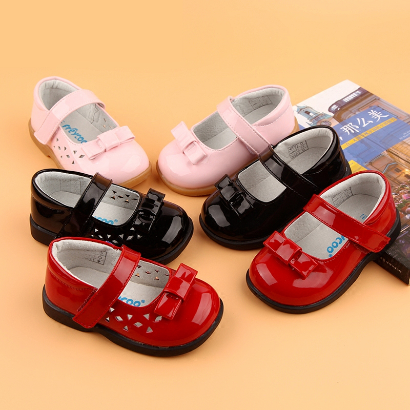 girl perform black children Dress shoes baby Princess shoes Patent leather Years old shoes Children gules leather shoesin the Shoes/Baby Shoes/Parent-child shoes , Leather shoes category - from Buy2taobao.com to provide professional Taobao agent buy service
