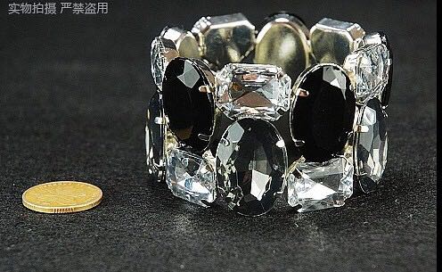 Special clearance Acrylic gemstone Elastic Bracelet Cassette,colour Optionalin the Accessories/Fashion Jewelry, Bracelet category - from Buy2taobao.com to provide professional Taobao agent buy service