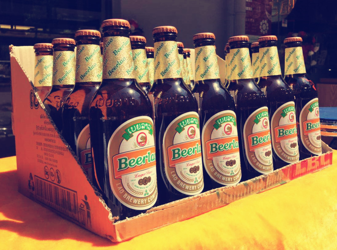 老挝黄啤酒Beerlao正品整箱330ml*24昆明或致电15308896889更优惠在类目 酒类, 啤酒中 - 来自Buy2taobao.com提供专业的淘宝代购服务