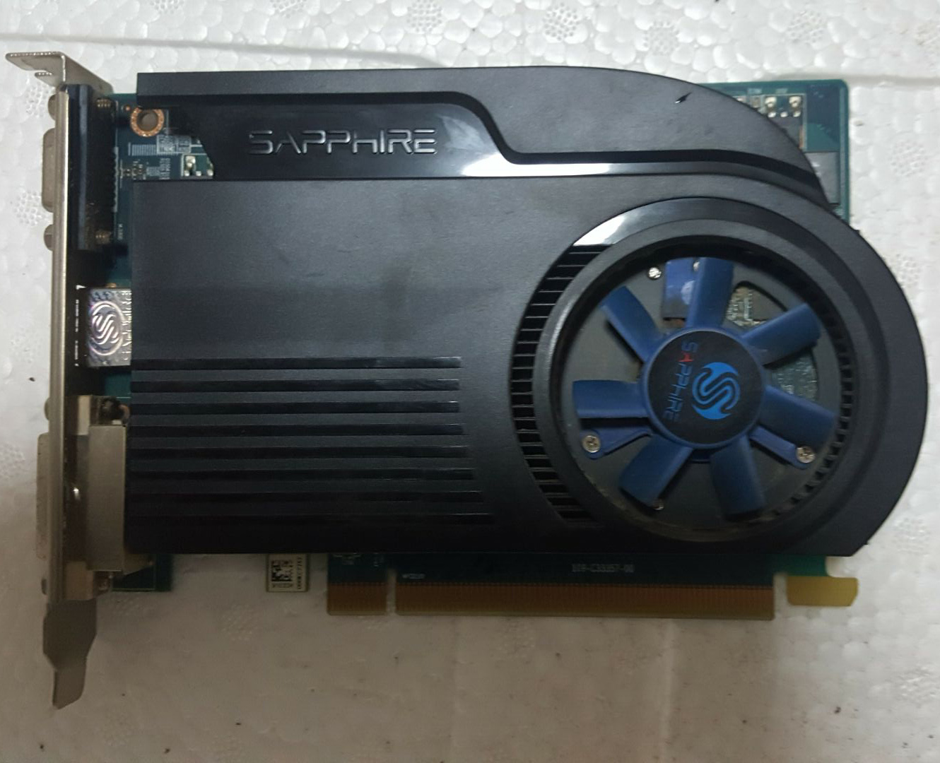 Sapphire HD6570 1G DDR3 /HDMI-D/VGA Platinum Edition Video cardin the Computer Hardware/Monitor/Computer Peripherals , Graphics category - from Buy2taobao.com to provide professional Taobao agent buy service