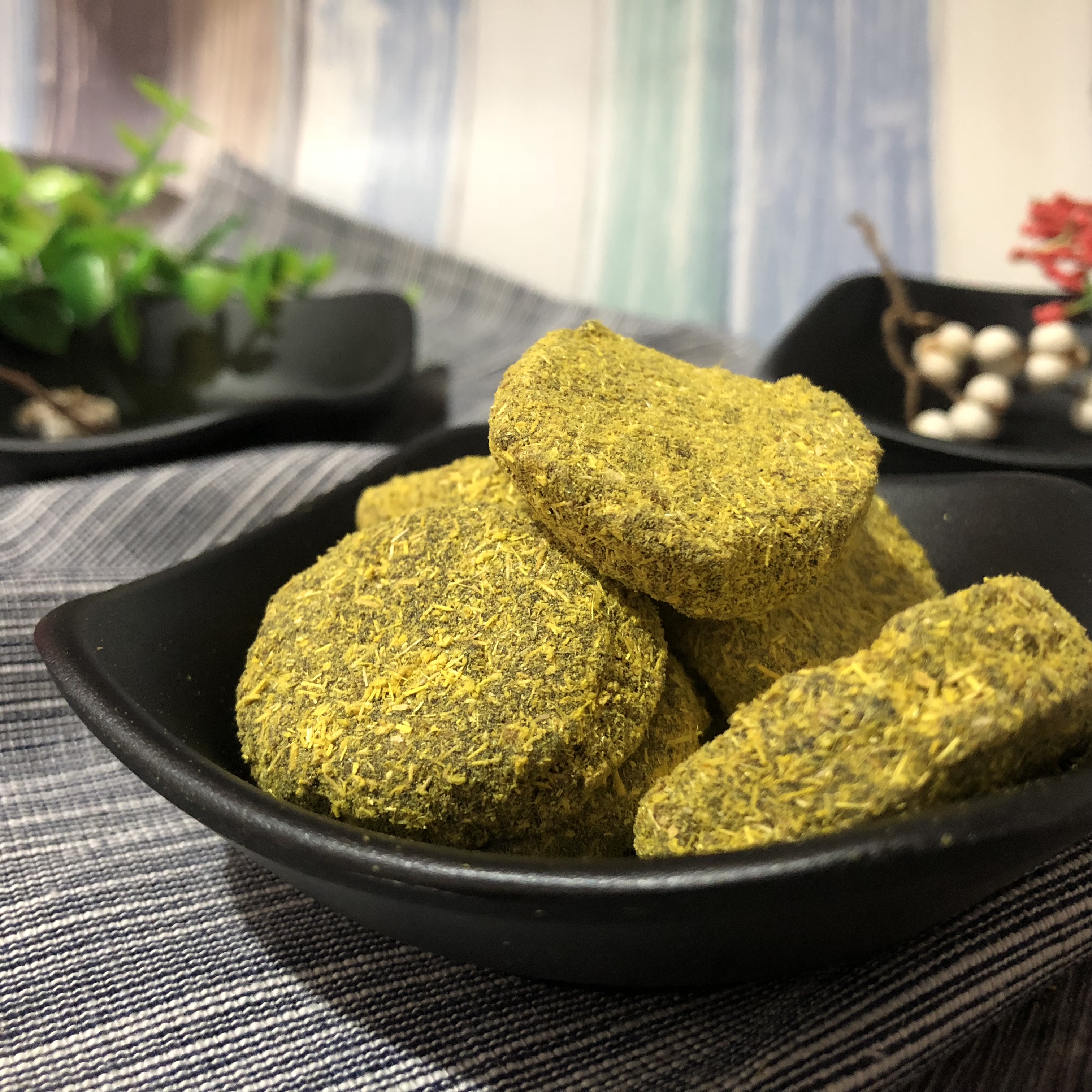 Hangzhou specialty Licorice Plum cake Boa Plum Bullshit Confection preserved plum Hawthorn snacks Bulk 1in the Snacks/Nuts/Specialty , Confection/Class dates/Plum/Dried fruit , Plum-type products category - from Buy2taobao.com to provide professional Taobao agent buy service