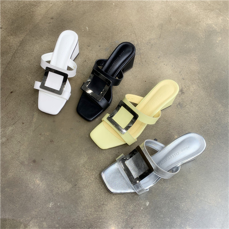 高跟拖鞋女2019新款韓國東大門時尚金屬方扣方頭壹字粗跟H涼拖潮在類目 女鞋, 拖鞋中 - 來自Buy2taobao.com提供專業的淘寶代購服務