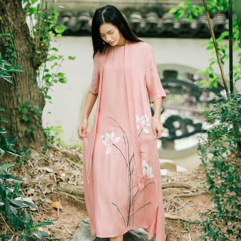 古风连衣裙夏中国风日常复古文艺手绘宽松江南古装女夏季粉色长裙在类目 女装/女士精品, 唐装/民族服装/舞台服装, 唐装/中式服装, 裙子中 - 来自Buy2taobao.com提供专业的淘宝代购服务
