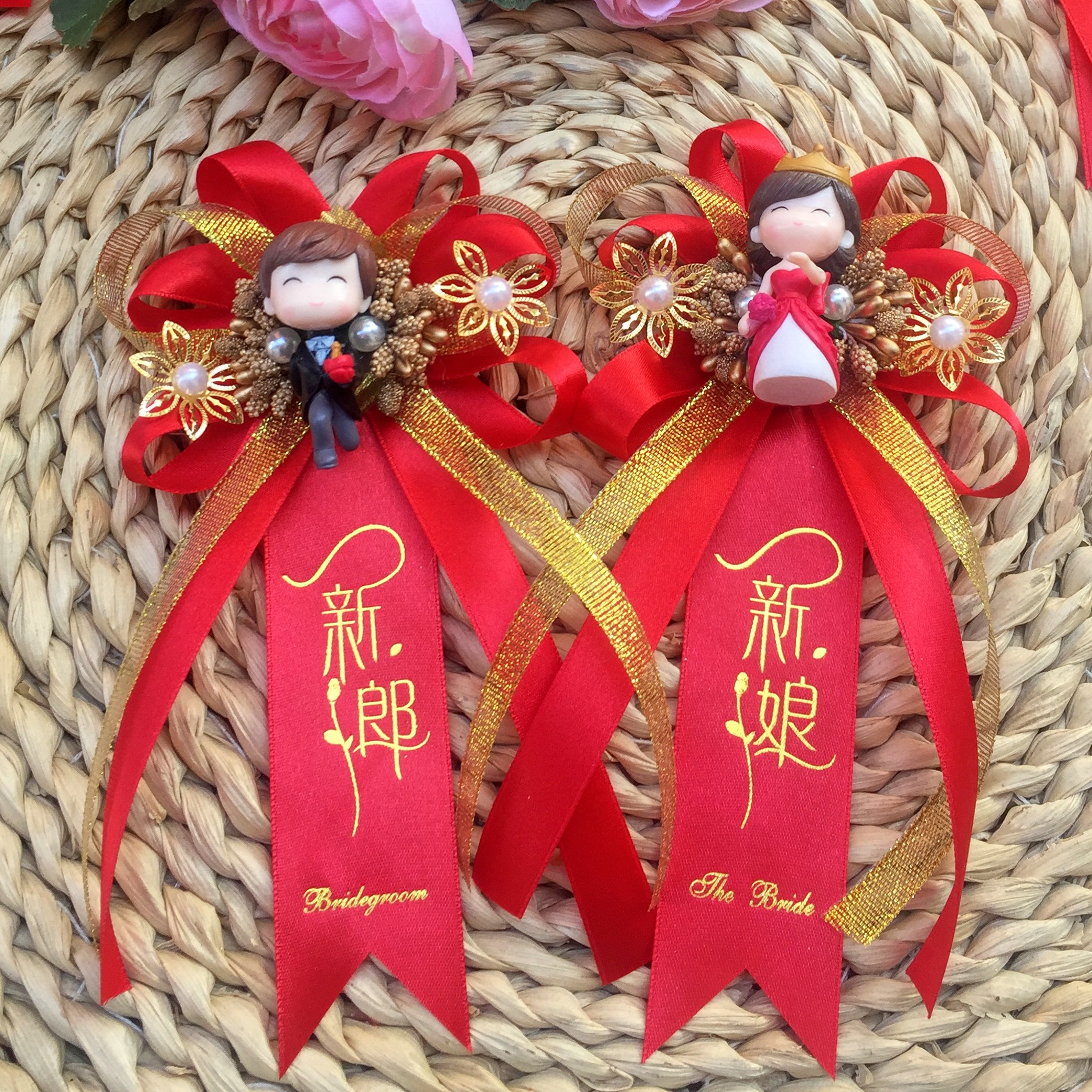 结婚胸花公仔新郎新娘小熊可爱高档个性卡通定制创意伴娘婚礼胸花在类目 节庆用品/礼品, 婚庆布景/道具, 胸花中 - 来自Buy2taobao.com提供专业的淘宝代购服务
