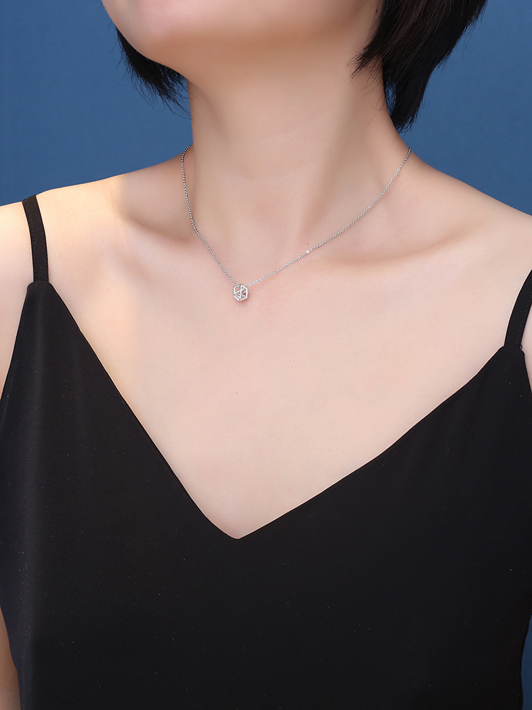 Sense of design Geometry S925 Sterling Silver Simplicity Diamond section clavicle Necklace Europe and America Fashionable gift Female modelsin the Accessories/Fashion Jewelry, Necklace category - from Buy2taobao.com to provide professional Taobao agent buy service
