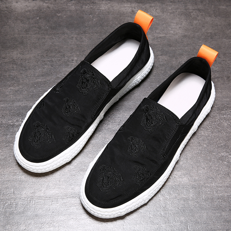 Lok Fu shoes summer new pattern waterproof Umbrella cloth Lazy man Low Embroidery ventilation leisure time man canvas shoein the Men's Shoes, Low shoes category - from Buy2taobao.com to provide professional Taobao agent buy service