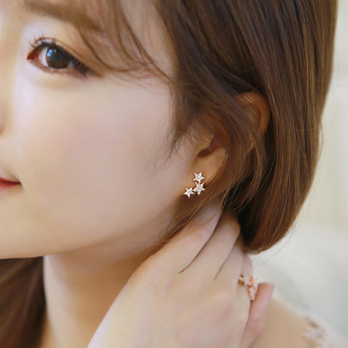 new pattern the republic of korea Earrings fresh zircon Pearl star Cushion Ear clip No pierced ears Earrings Ear Studs Ear bonesin the Accessories/Fashion Jewelry, Earring , Ear clip category - from Buy2taobao.com to provide professional Taobao agent buy service