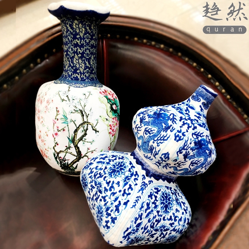 超人掌康熙创意青花瓷玩偶古董葫芦瓶摆件粉彩六面图花瓶毛绒抱枕在类目 居家布艺, 靠垫/抱枕中 - 来自Buy2taobao.com提供专业的淘宝代购服务