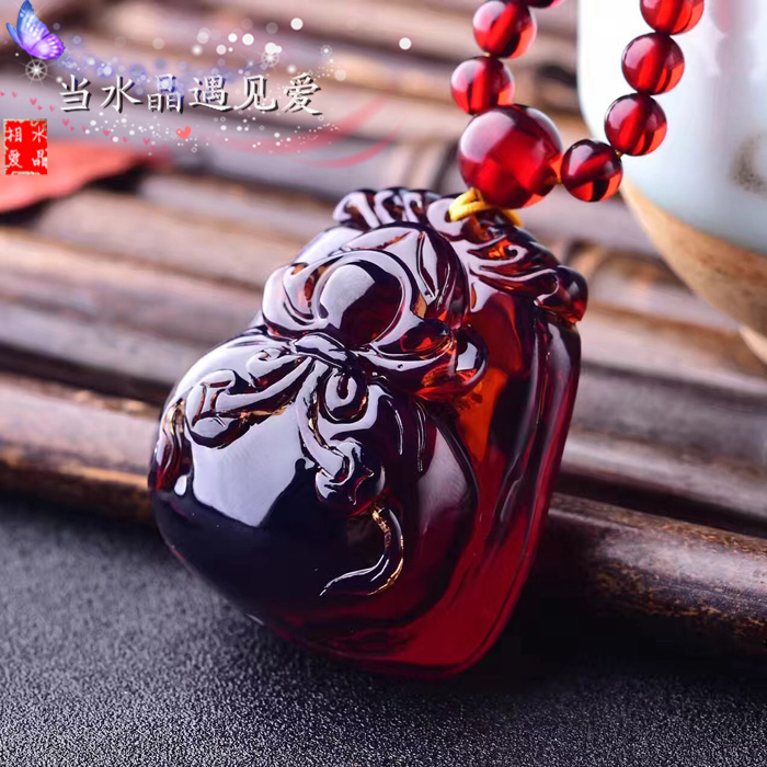 quality goods Beeswax Blood Perot Purse Pendant natural Amber rough violet Blessing bag Necklace Pendant gift certificatein the Jewelry/Diamond/Jade/Gold , Natural amber (New) , Choker category - from Buy2taobao.com to provide professional Taobao agent buy service