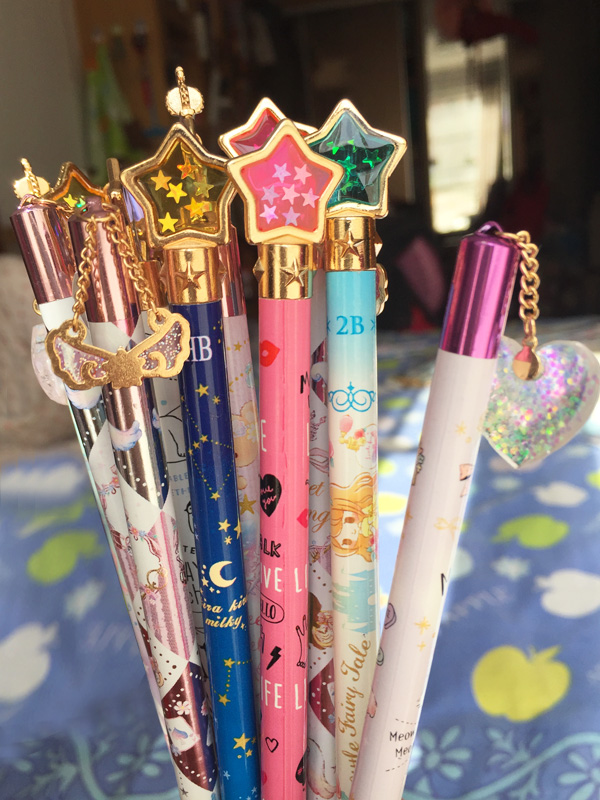 School Sale Japan Repurchase children pencil Colorful pen Cartoon Pendant Japan Cartoon pencilin the Electronic Dictionary/Electronic paper book/Stationery , Pens/Writing Tools , Pencil category - from Buy2taobao.com to provide professional Taobao agent buy service