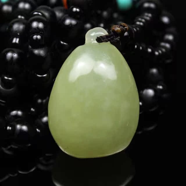 Market value of ten thousand yuan Yiyuan Pai Nephrite Crater master Carved Old Topaz Drop Pendantin the Jewelry/Diamond/Jade/Gold , And nephrite , Choker category - from Buy2taobao.com to provide professional Taobao agent buy service