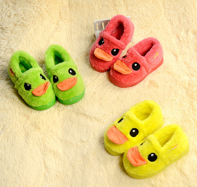 Free shipping a family of three parent-child shoes children shoes big yellow duck baby the whole package with cotton slippers warm home fluff