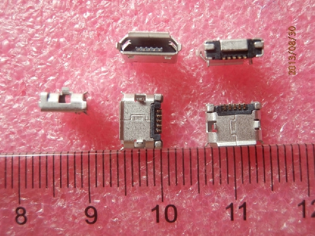 维修手机充电口 平板电脑尾插数据口麦克5pusb接口/插孔后带焊点