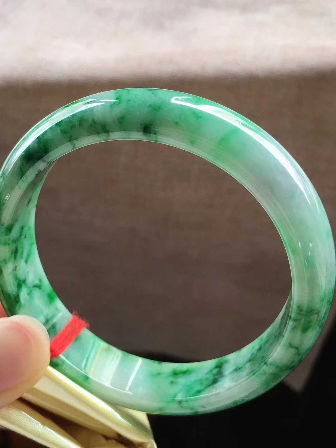 满绿正圈翡翠手镯,完美,尺寸59/14/7.5mm,结缘价9500|ruв категории Украшения,ювелирные изделия, браслет - от Buy2taobao.com для оказания профессиональной услуги покупки агента Taobao