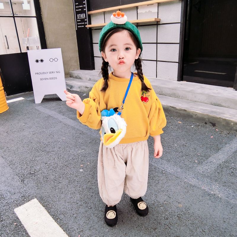 Cartoon Cherry Sweaterin the Children/Baby/Family fitted , Sweater/Fleece category - from Buy2taobao.com to provide professional Taobao agent buy service