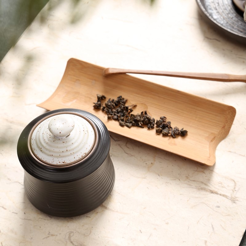 陶瓷茶罐茶叶罐小号铁观音普洱醒茶罐素陶存密封罐在类目 餐饮具, 茶具, 茶叶罐中 - 来自Buy2taobao.com提供专业的淘宝代购服务