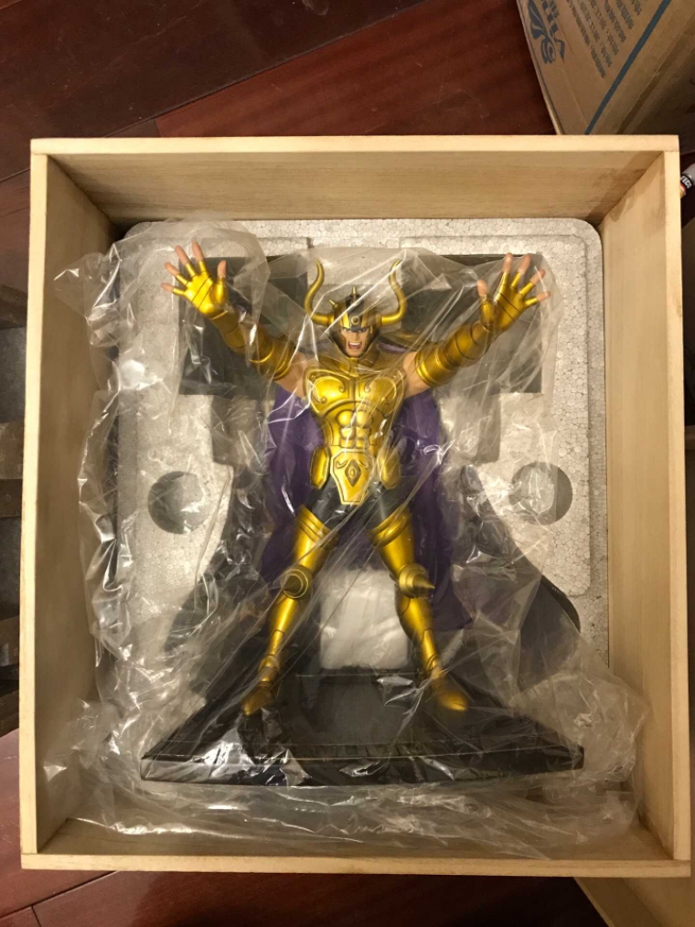 Genuine BANDAI Saint Collection series Taurus Aludiba Garage Kit Model Helmetin the Play mode/Anime/Periphery/cos/Board games , Up/Mech model/Robot/Deformation class , Saint Seiya Model Area category - from Buy2taobao.com to provide professional Taobao agent buy service