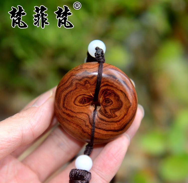 梵菲梵 海南黄花梨平安扣挂件随形吊坠鬼脸鬼眼海黄把件木料车挂在类目 饰品/流行首饰/时尚饰品新, 项坠/吊坠中 - 来自Buy2taobao.com提供专业的淘宝代购服务