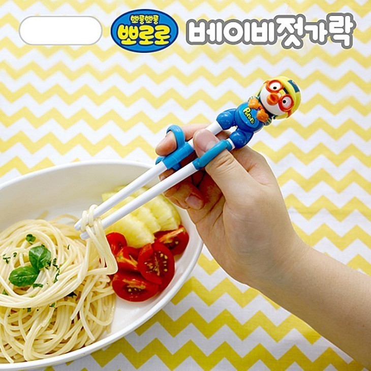包郵 韓國正品原裝小企鵝Pororo 玉米材質學習筷/訓練筷1段 右手在類目 尿片/洗護/餵哺/推車牀, 水杯/餐具/研磨/附件, 兒童餐具中 - 來自Buy2taobao.com提供專業的淘寶代購服務