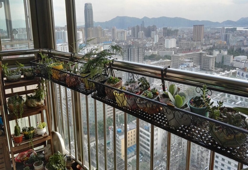 Iron art Railing Flower trellis suspension balcony enlarge European style Flowerpot holder guardrail pylons Wall mounted Scindapsus Potted plantin the Residential furniture , Shelf , Flower/Spend a few category - from Buy2taobao.com to provide professional Taobao agent buy service