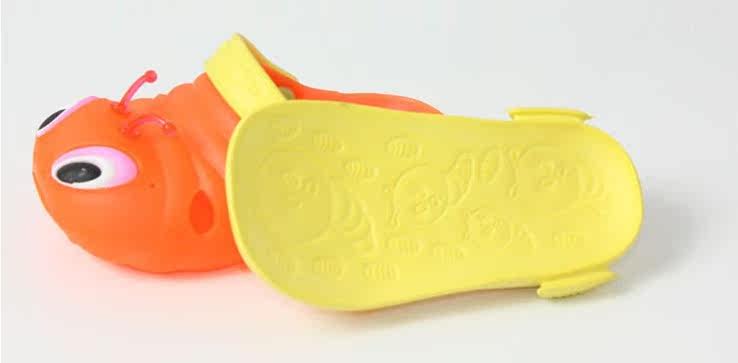 毛毛虫儿童果冻鞋