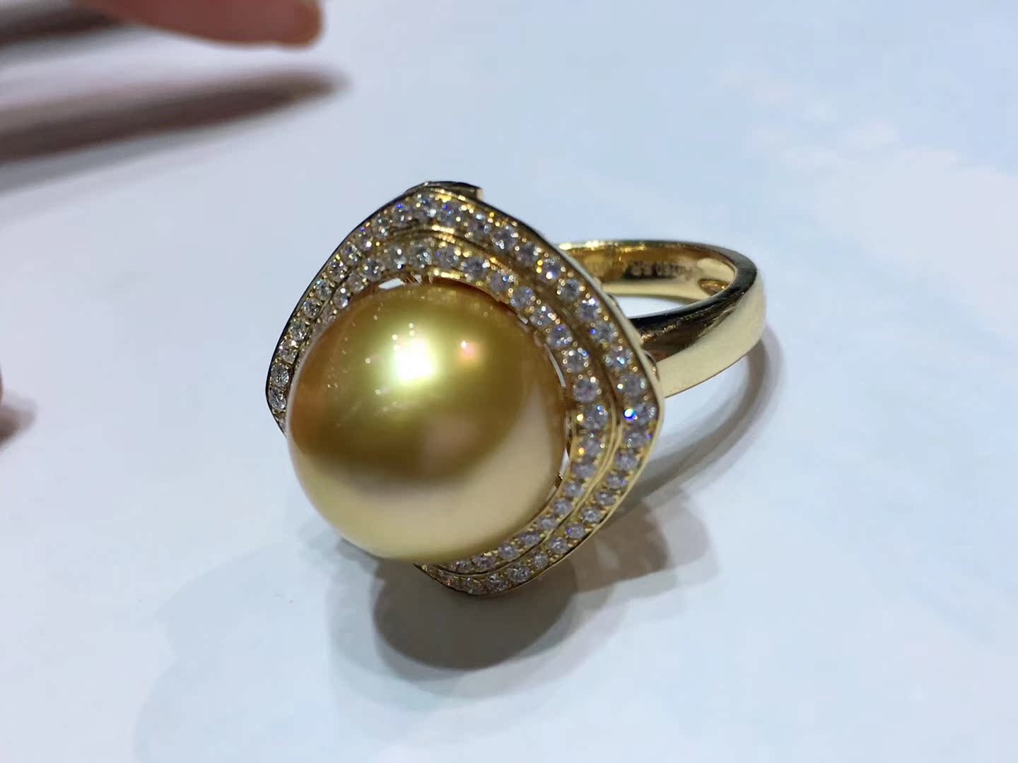 18K Diamond Noble Nanyang Pearl Ring golden Pendantin the Jewelry/Diamond/Jade/Gold , Natural pearls (New) , Bracelets category - from Buy2taobao.com to provide professional Taobao agent buy service