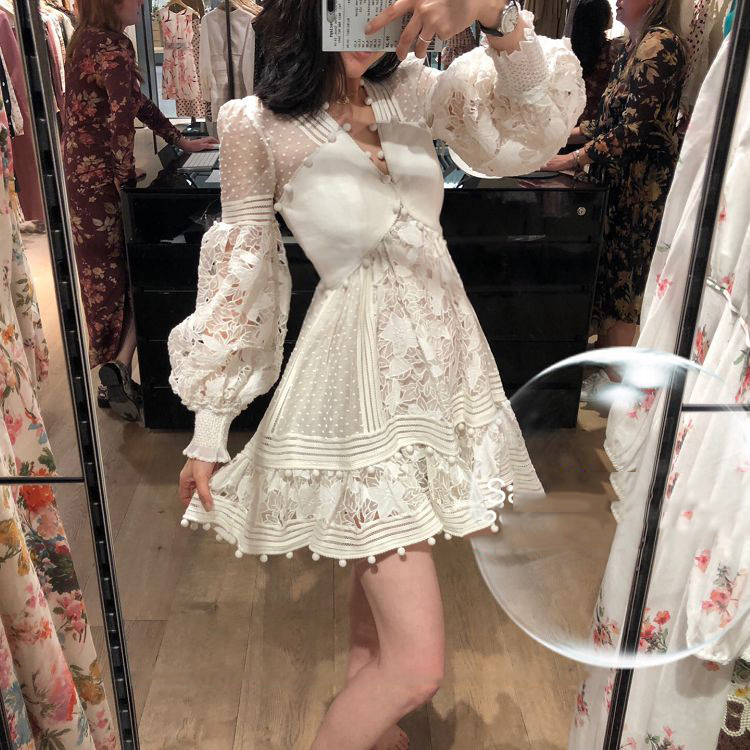 8155澳洲zimm贵妇新款刺绣镂空精致欧根纱提花修身泡泡袖连衣裙在类目 女装/女士精品, 连衣裙中 - 来自Buy2taobao.com提供专业的淘宝代购服务