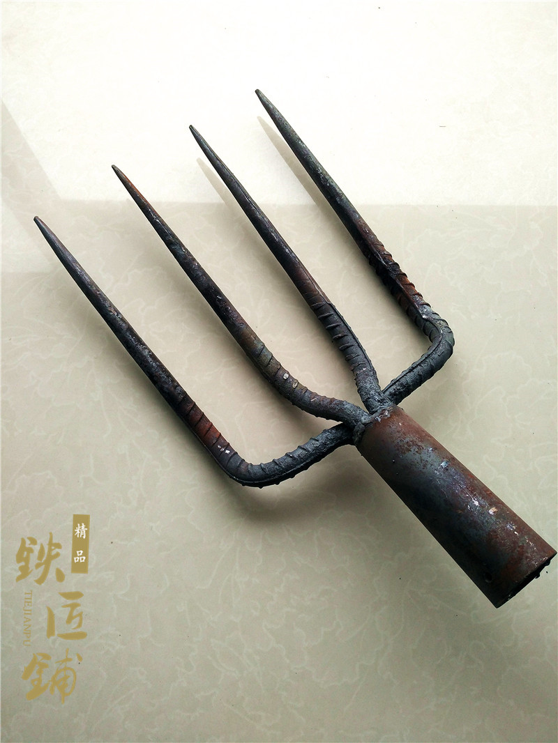 包邮三/四/多股超厚耙地扒土铁叉草叉垃圾叉16螺纹钢钢叉子农具在类目 农机/农具/农膜, 农业工具, 叉中 - 来自Buy2taobao.com提供专业的淘宝代购服务