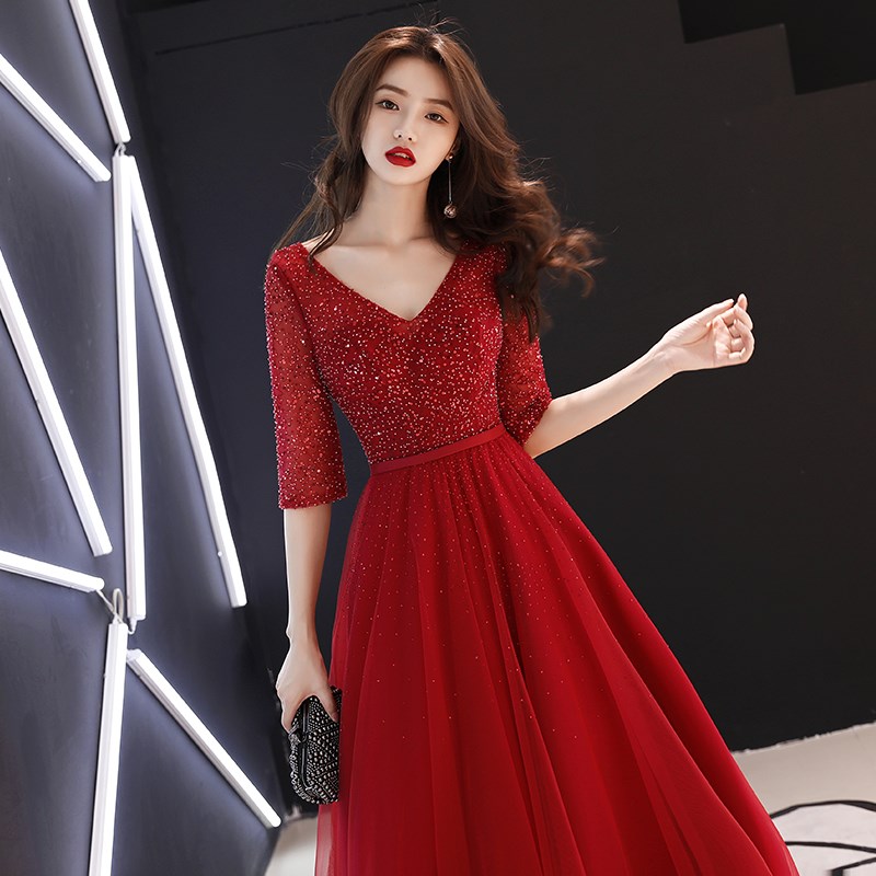 新娘敬酒服2019新款紅色結婚婚禮訂婚晚禮服女宴會長款晚宴主持人在類目 女裝/女士精品, 婚紗/旗袍/禮服, 禮服/晚裝中 - 來自Buy2taobao.com提供專業的淘寶代購服務