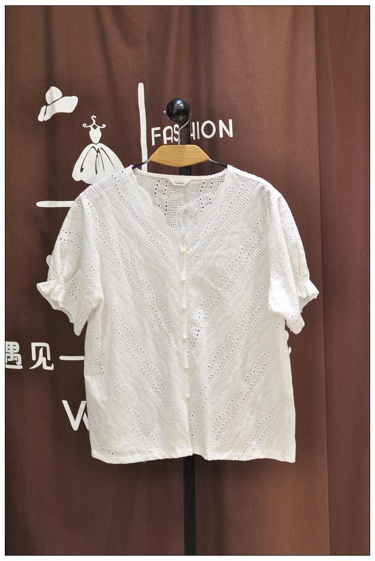 19夏季新款 BUDUDU 刺绣布衣衬衫 女 117在类目 女装/女士精品, 衬衫中 - 来自Buy2taobao.com提供专业的淘宝代购服务